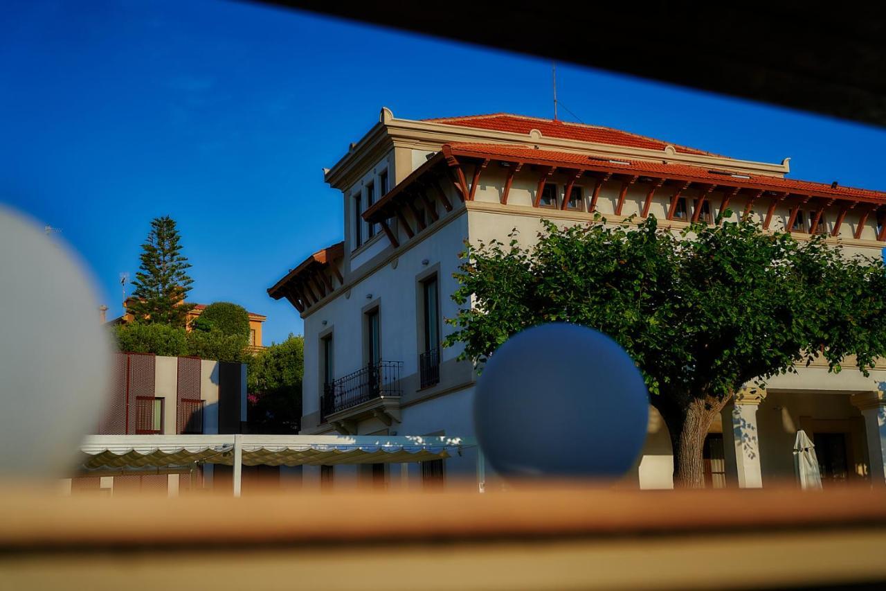 Hotel Arrey Alella Exterior photo