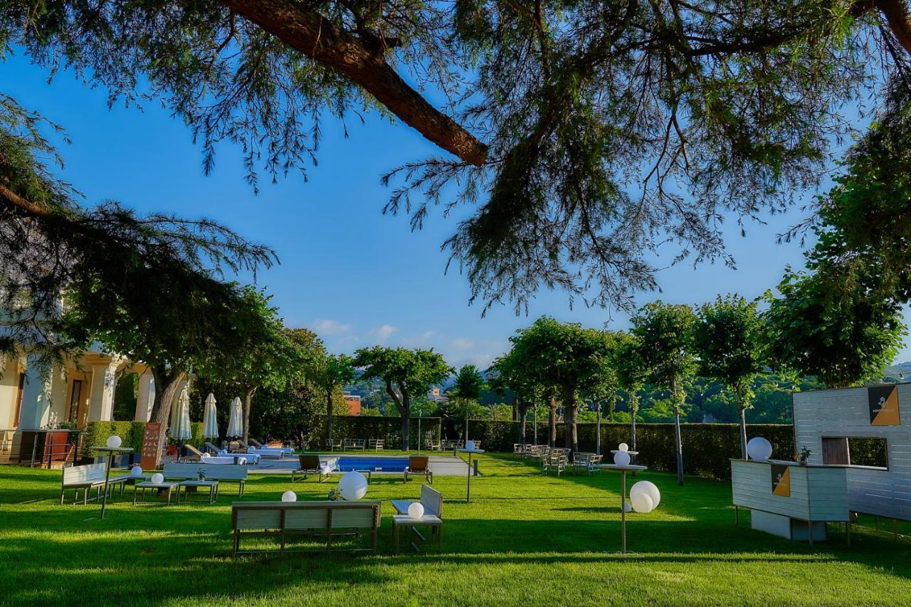 Hotel Arrey Alella Exterior photo