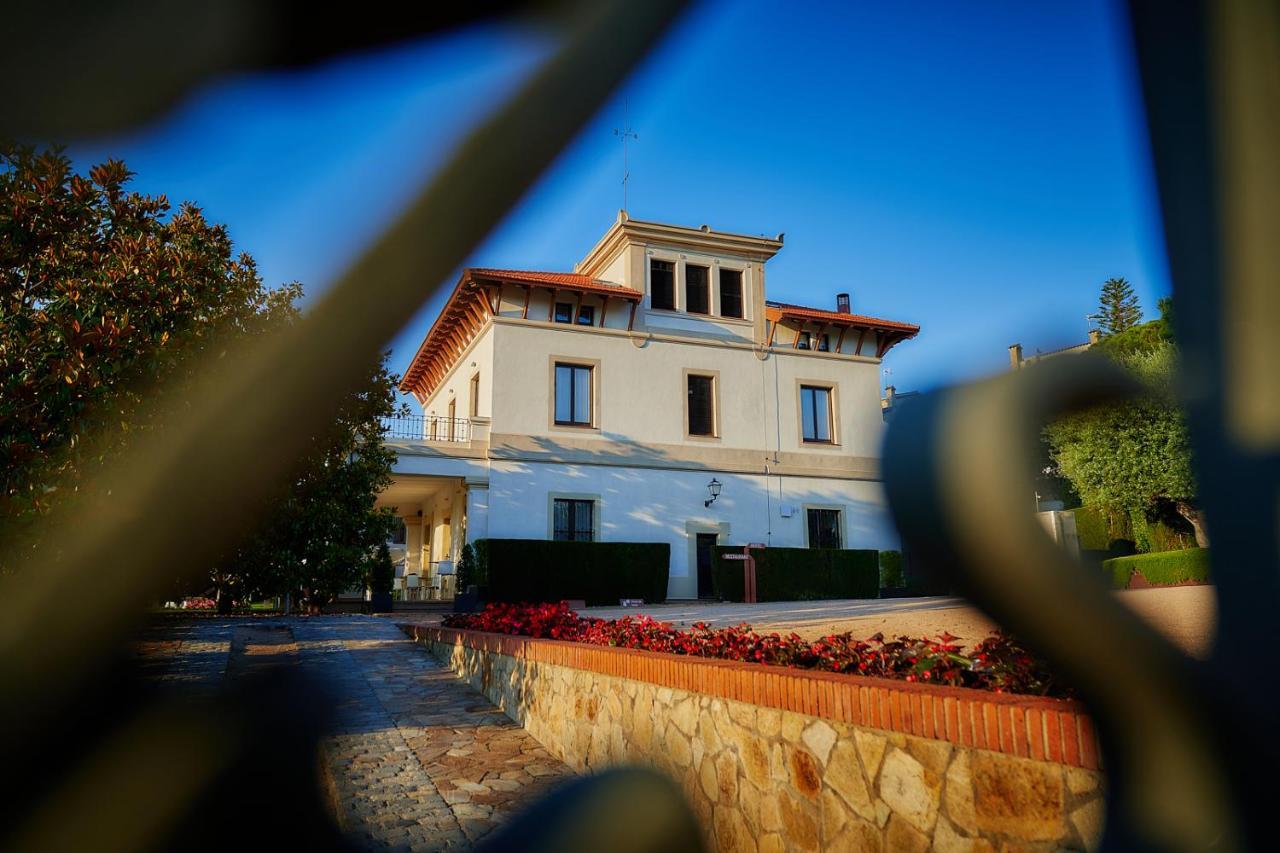 Hotel Arrey Alella Exterior photo
